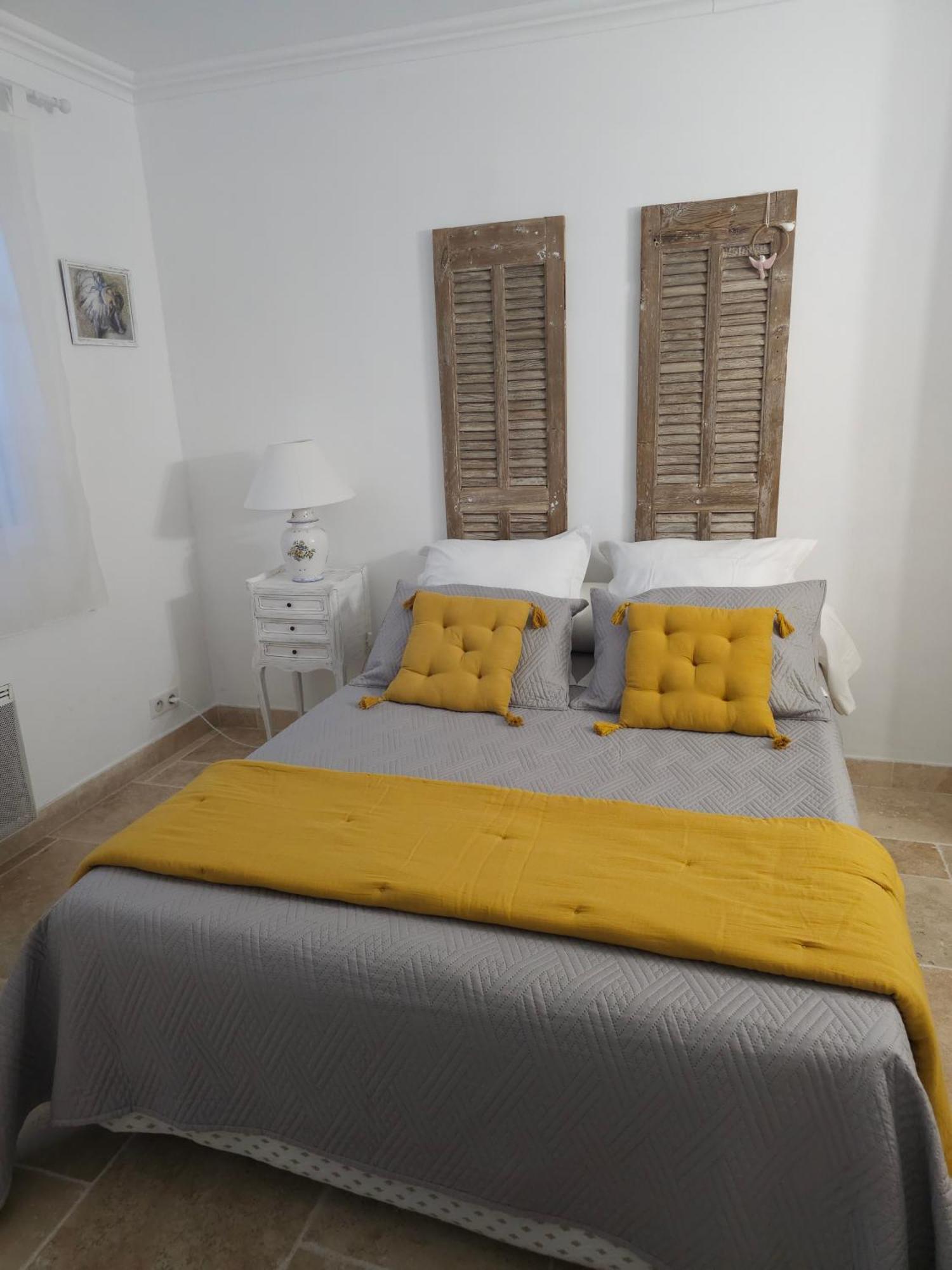 Gite Le Felibre Chateauneuf-les-Martigues Ngoại thất bức ảnh